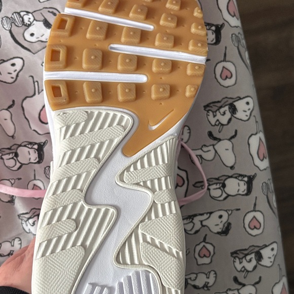 Nike Women's Pink Air Max Sneakers - Picture 6 of 7